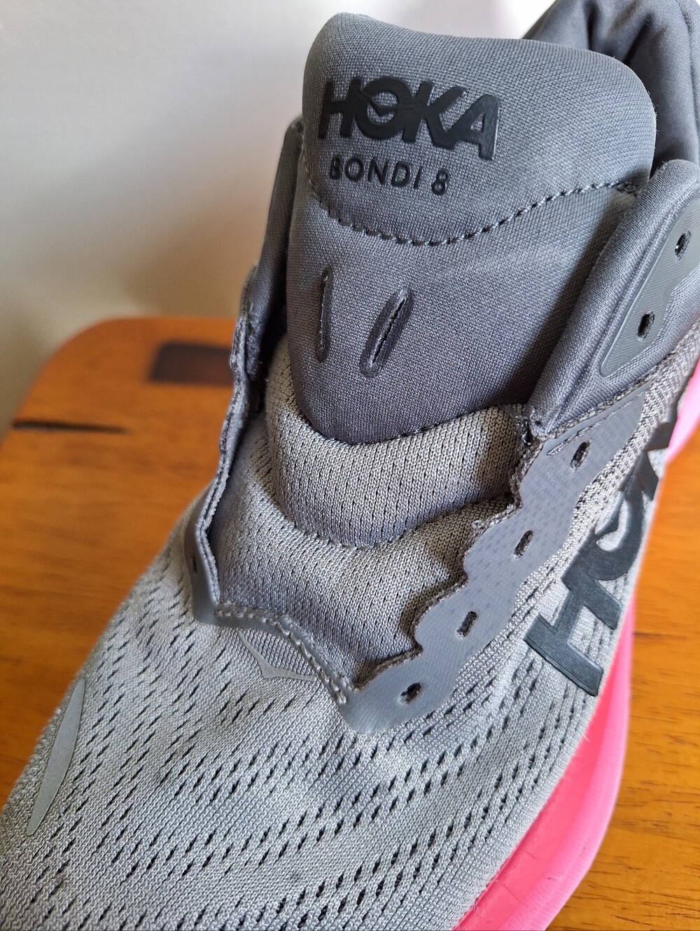 Hoka Bondi 8 Women's Castlerock Strawberry Size 8.5B - Picture 12 of 14